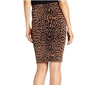 BCBGMAXAZRIA
Women's Gavin Sweater Skirt Camel com